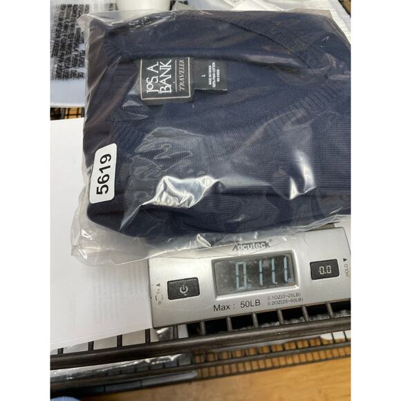 Jos. A. Bank v neck navy blue banded‎ bottom sweater size large L - Picture 7 of 7